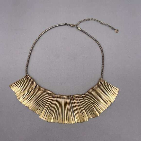 Stella & Dot Fringe Tassel Necklace Gold Tone 17-21 Inch Lobster Closure - Picture 2 of 6